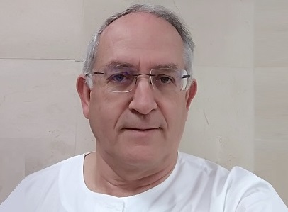 פרופ אהרון הופמן מומחה לכירורגיית כלי דם בית חולים אלישע